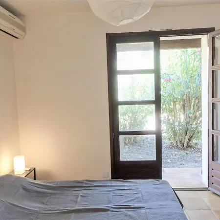 펜션 Holiday Maison D'ete 카발레르쉬르메르